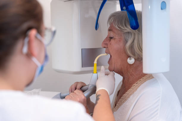 Best Emergency Tooth Extraction in Cortland, IL